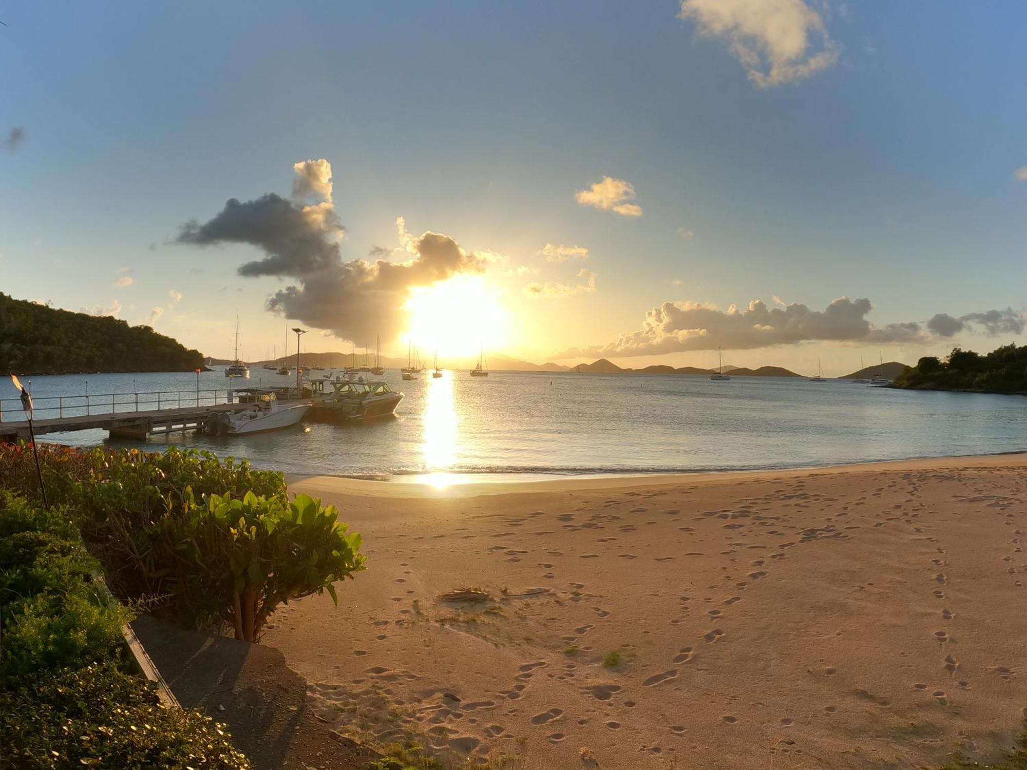 Hibiscus Suite At Sunset Serenade Cruz Bay Extérieur photo